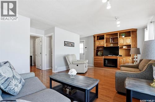 315 Smith Place, Saskatoon, SK 