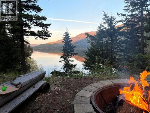 6453 Pinaus Lake Road, Falkland, BC 