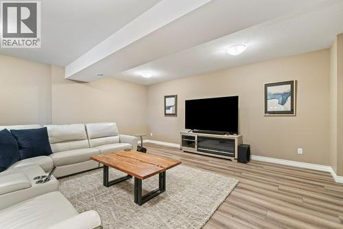 3949 Desert Pines Avenue, Peachland, BC 