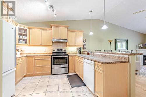 28 - 572 Thistlewood Drive, London North (North C), ON 