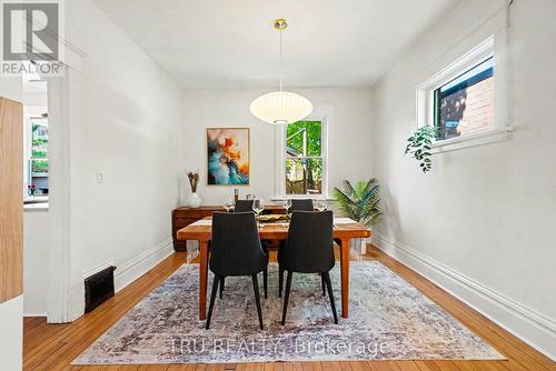 Dining room ideal for family and entertaining - 5 Grove Avenue, Ottawa, ON 