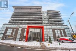 627 - 15 JAMES FINLAY WAY Toronto, ON M3M 0B3