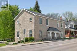 30 ERAMOSA ROAD Guelph (General Hospital), ON N1E 2L5