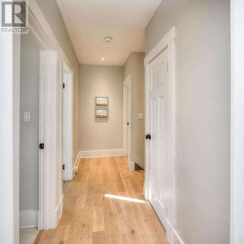 30 Eramosa Road, Guelph ON (Downtown Century Home) - 30 Eramosa Road, Guelph (General Hospital), ON 