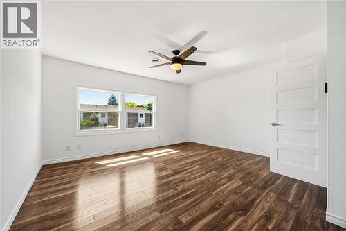 855 Ross Avenue Unit# 4, Sarnia, ON 