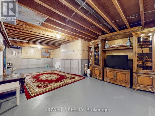49 Pettet Road, Whitchurch-Stouffville, ON 