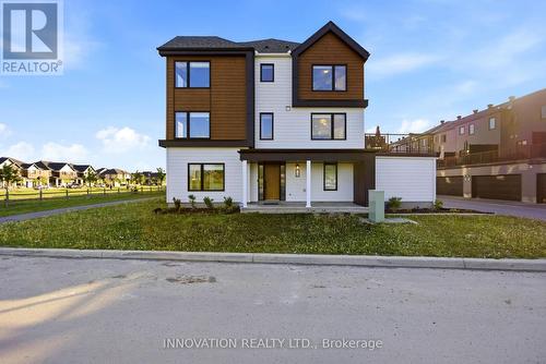 120 KYANITE LANE  Ottawa, ON K2J 7B5