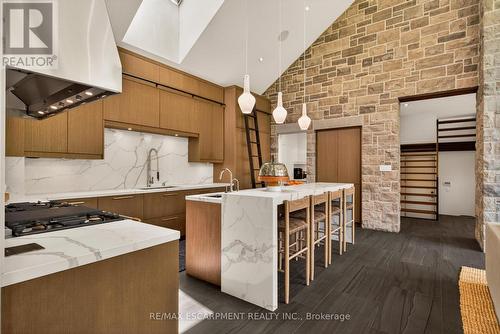 981 Mineral Springs Road, Hamilton, ON 