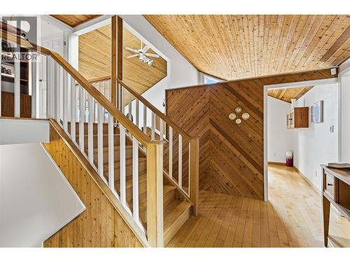 324 Clifton Road N  Kelowna, BC V1V 1N4
