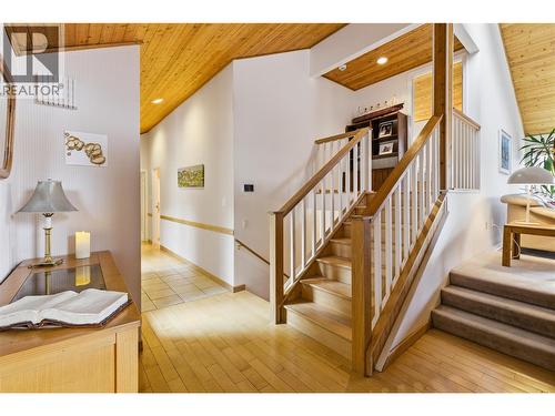 324 Clifton Road N, Kelowna, BC 