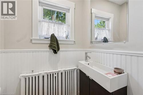 74 Homewood Avenue, Kitchener, ON 