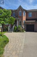 91 GRASSLANDS AVENUE Richmond Hill, ON L4B 4K5