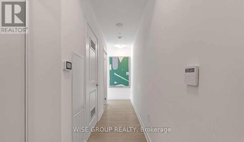Lph04 - 120 Eagle Rock Way, Vaughan, ON 