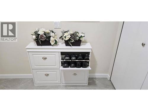 Extra Shoe Storage - 3400 Wilson Street Unit# 173, Penticton, BC 