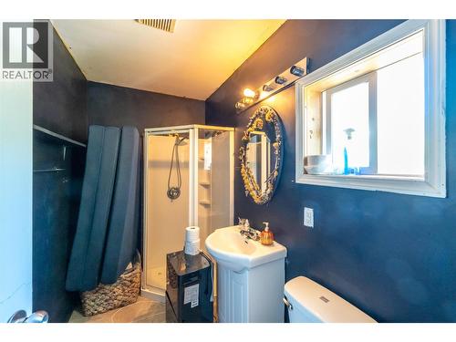 800 Coulthard Road, Cawston, BC 