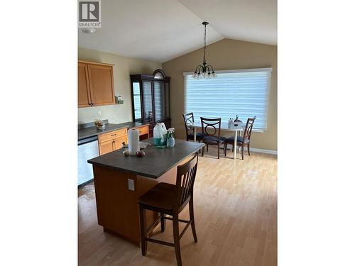 1094 Quail Drive, Kamloops, BC 