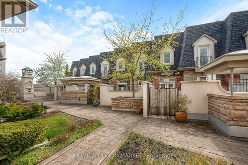 194 Lakeshore Road W, Mississauga, ON 