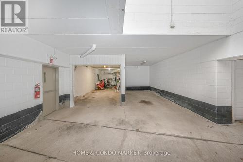 194 Lakeshore Road W, Mississauga, ON 