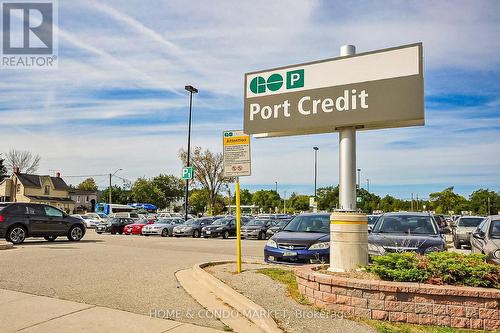 194 Lakeshore Road W, Mississauga, ON 