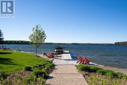 139 South Shores Road, Grey Highlands, ON 