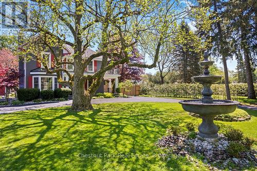 ELEGANT FOUNTAIN UPON ENTRY - 1663 5Th Avenue E, Owen Sound, ON 