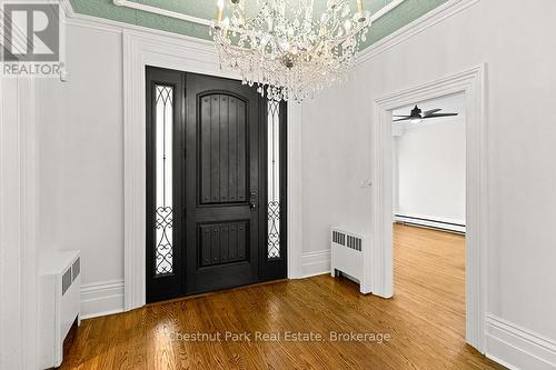 FABULOUS ENTRY DOOR & ORIGINAL TIN CEILING - 1663 5Th Avenue E, Owen Sound, ON 