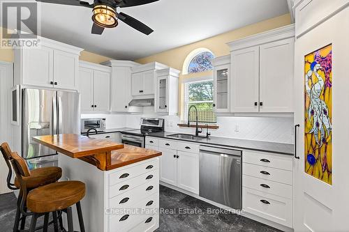 PLENTY OF CUPBOARD SPACE - 1663 5Th Avenue E, Owen Sound, ON 