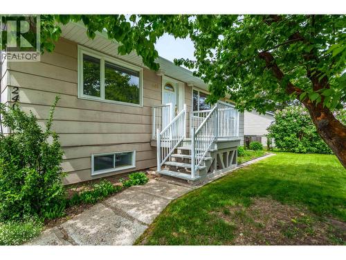 240 Dogwood Avenue, 100 Mile House, BC 