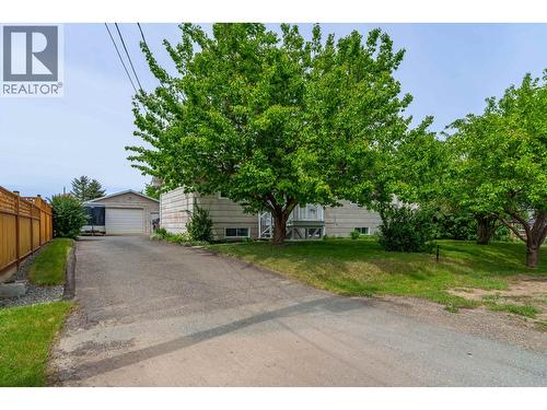 240 Dogwood Avenue, 100 Mile House, BC 