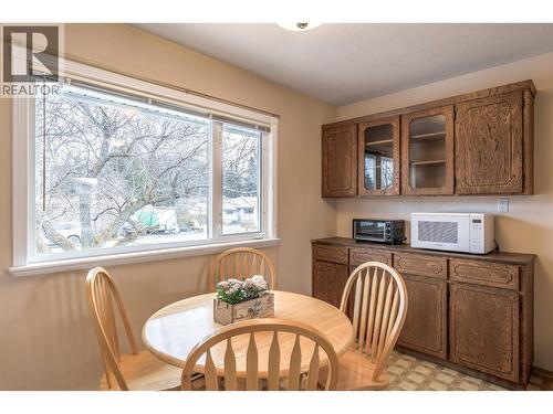 240 Dogwood Avenue, 100 Mile House, BC 