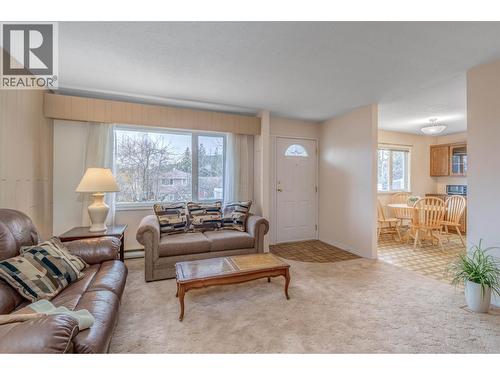 240 Dogwood Avenue, 100 Mile House, BC 