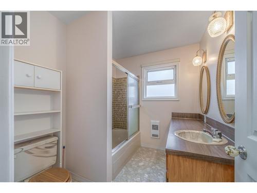 240 Dogwood Avenue, 100 Mile House, BC 