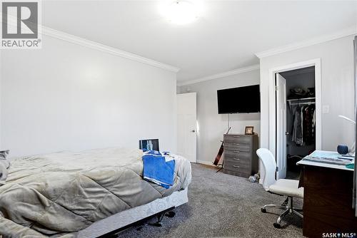 253 250 Akhtar Bend, Saskatoon, SK 