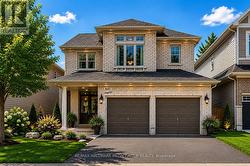 845 CONTOUR STREET Ottawa, ON K1W 0G6
