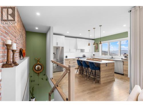 796 Kuipers Crescent Unit# 2, Kelowna, BC 