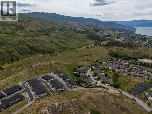 796 Kuipers Crescent Unit# 2, Kelowna, BC 