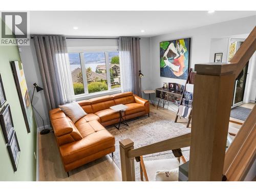 796 Kuipers Crescent Unit# 2, Kelowna, BC 