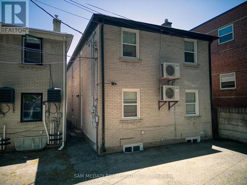 378 Lakeshore Road W, Mississauga, ON 