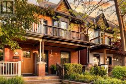 473 BERESFORD AVENUE Toronto, ON M6S 3B8
