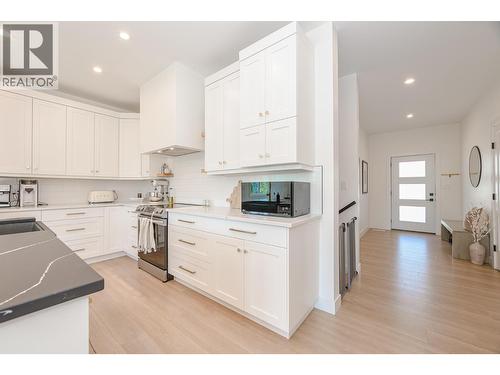 952 Ridgewood Drive, Enderby, BC 