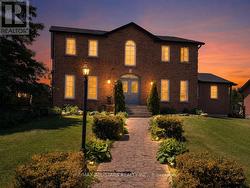 25472 LAKERIDGE ROAD Georgina, ON L0E 1N0
