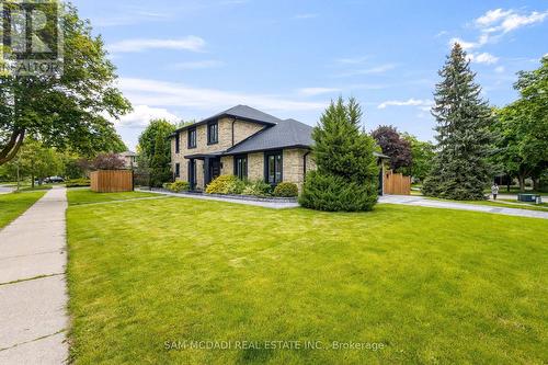 2535 Robin Drive, Mississauga, ON 