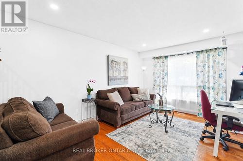 Family room - 3106 Redbank Crescent, Mississauga, ON 