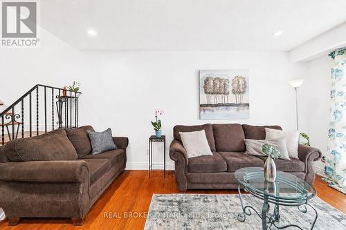 Family room - 3106 Redbank Crescent, Mississauga, ON 