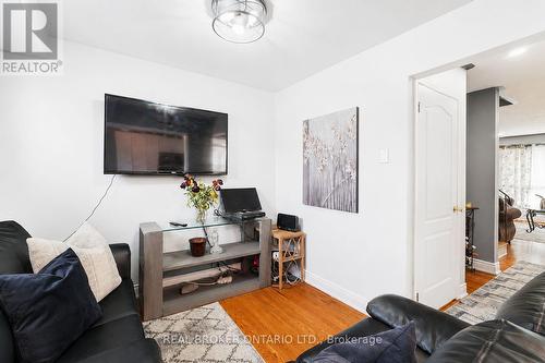 Tv Room/Dining Room - 3106 Redbank Crescent, Mississauga, ON 