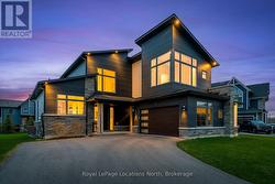 116 STONELEIGH DRIVE  Blue Mountains, ON L9Y 4X5