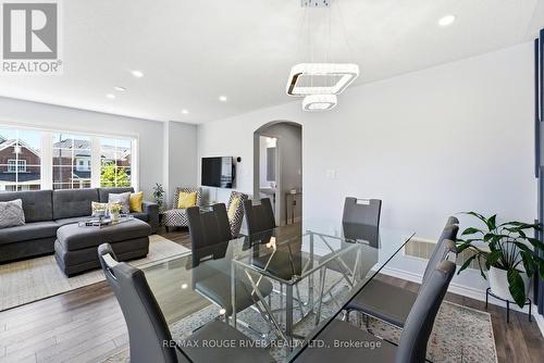 2402 Fall Harvest Crescent, Pickering, ON 