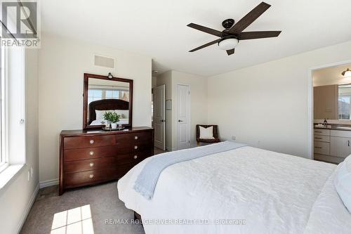 2402 Fall Harvest Crescent, Pickering, ON 