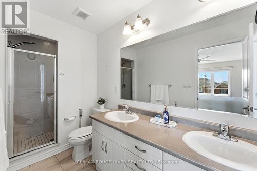 2402 Fall Harvest Crescent, Pickering, ON 