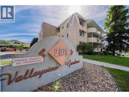 2169 FLAMINGO Road Unit# 104  Kamloops, BC V2C 4J8